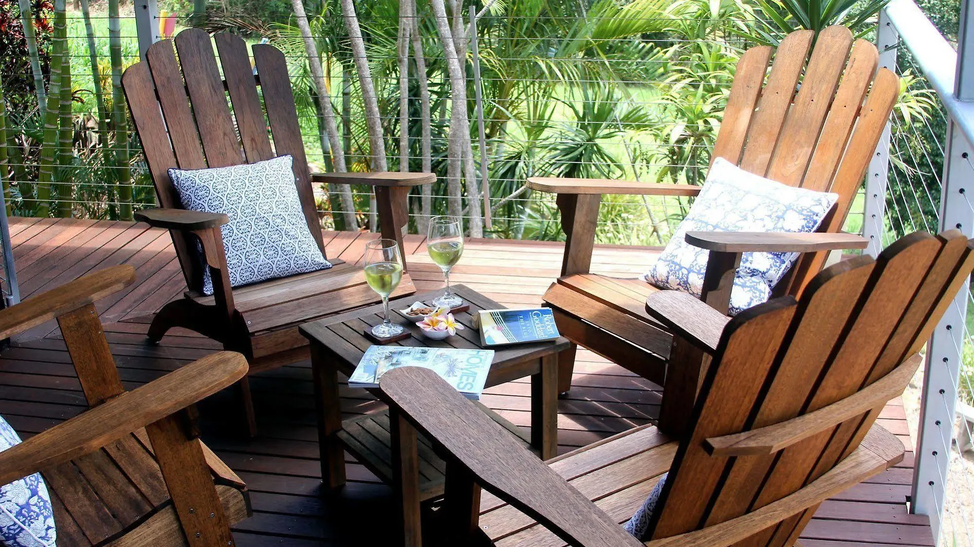 Phoenix Eumundi 4*,